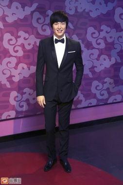 蜡像馆韩国明星,璀璨星光下的永恒定格