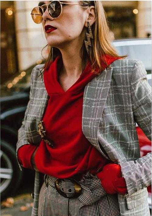 明星衣服不掉色,揭秘不掉色服饰的神奇魅力